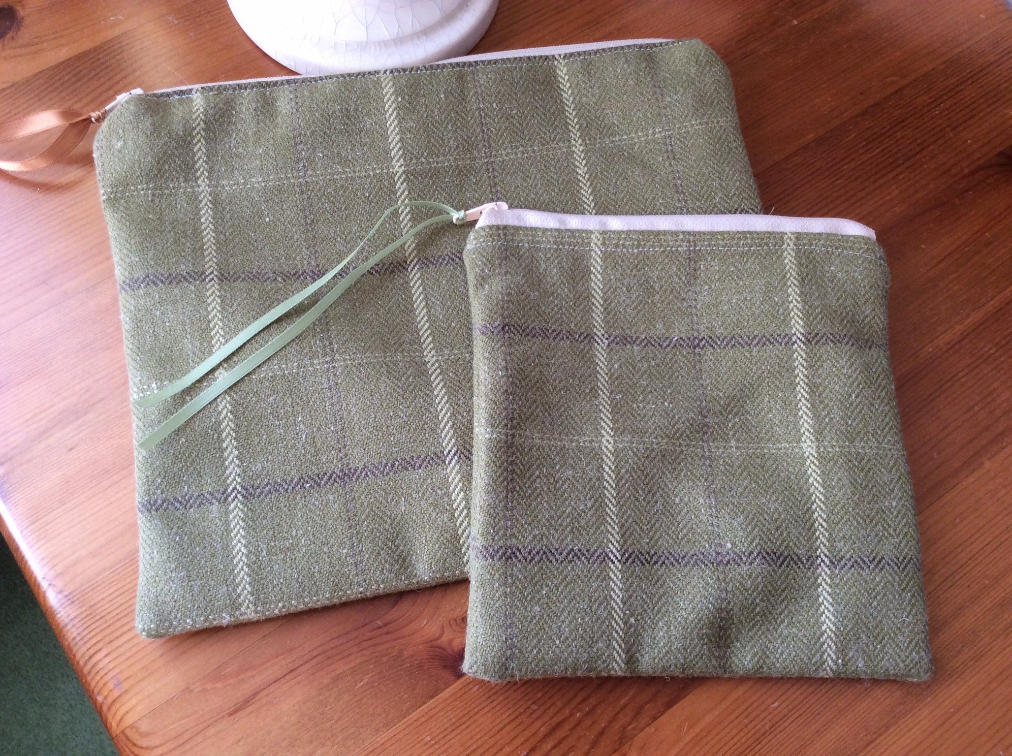 Zipped Purse - green tartan (small)